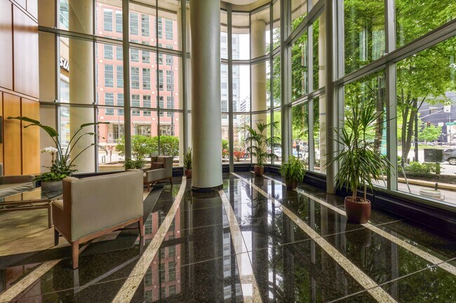 Foto del edificio - 345 N LaSalle St