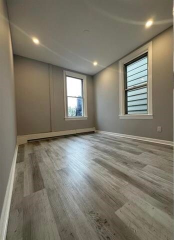 Foto del edificio - 448 Ave E