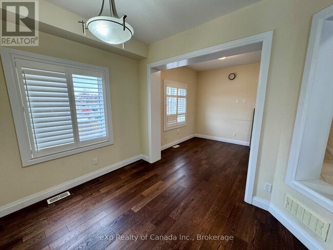 Building Photo - 234 Munnoch Blvd