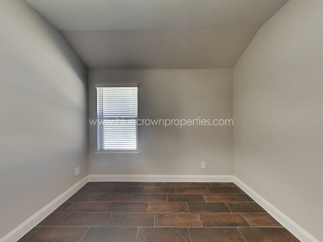 Foto del edificio - 1132 Red Hawk Ln