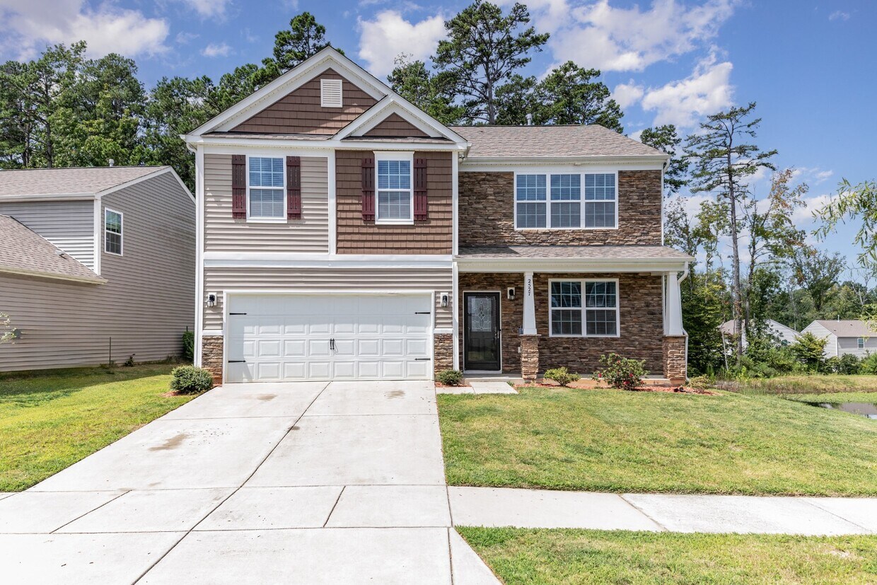 Foto principal - 2527 Linhay Dr.