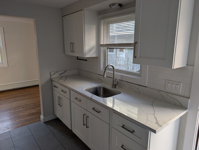 Building Photo - 94 North St