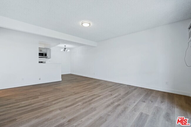 Building Photo - 5700 Ackerfield Ave