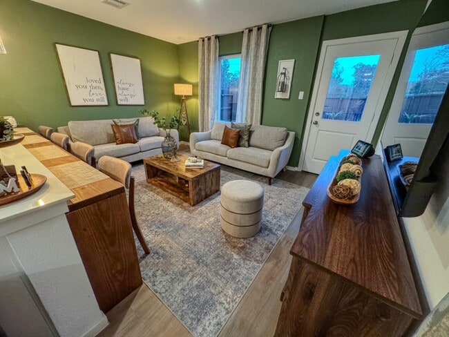 Building Photo - 21531 Carosella Dr