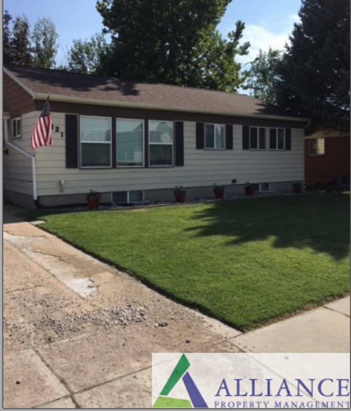 Foto principal - 4650 S