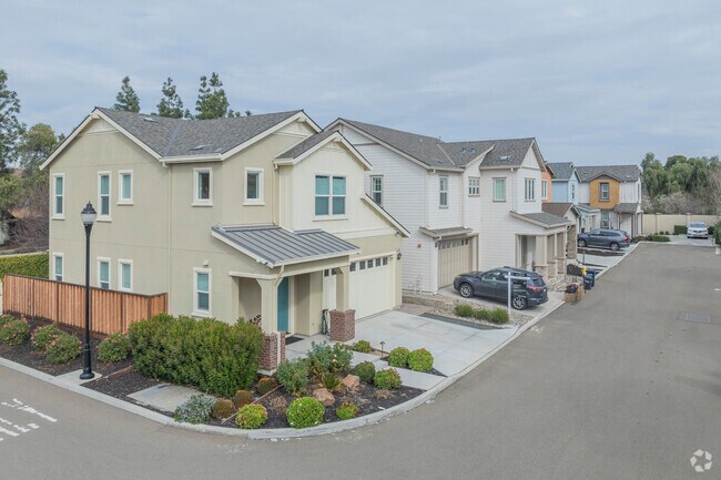 Alternate Exterior - 2051 Rovello Loop