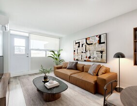 Building Photo - Elora