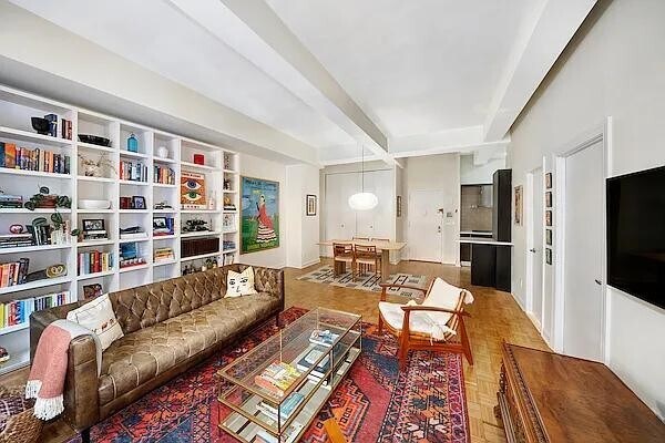 Foto del edificio - 425 Park Ave S