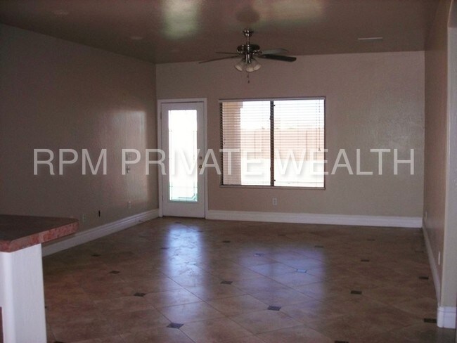 Building Photo - 8350 W Papago St