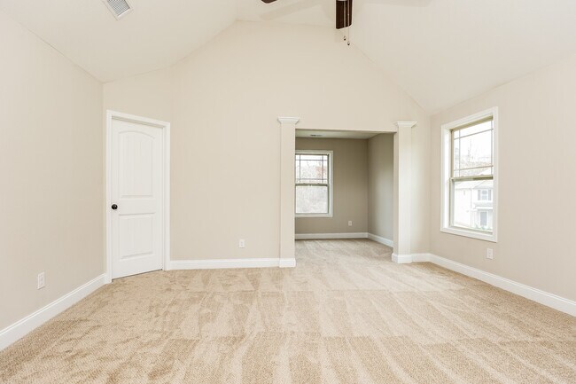 Foto del edificio - 1205 Black Oak Cir