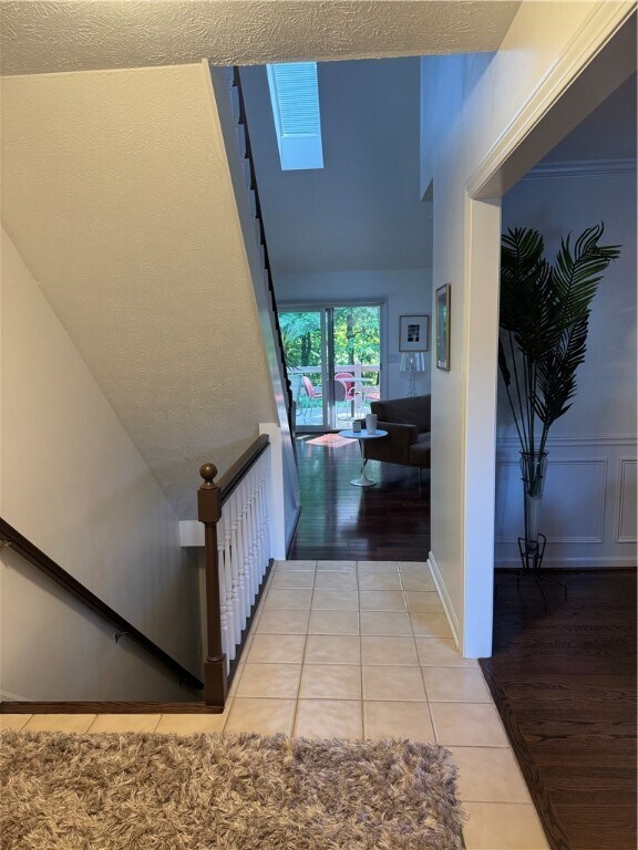 Foto del edificio - 704 Mariner Cir
