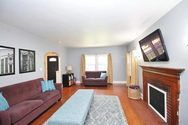 Foto del edificio - 1546 Elizabeth Pl