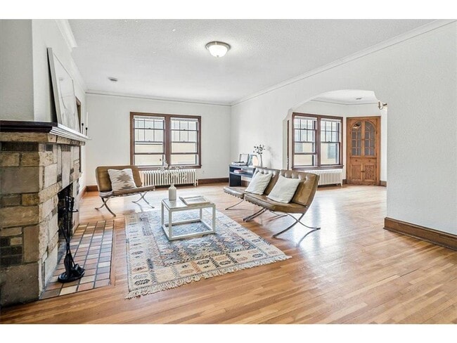 Building Photo - 4948 Lyndale Ave S