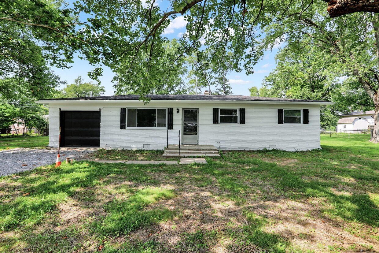 572 Meadow Ct, Zionsville, IN 46077 House Rental in Zionsville, IN