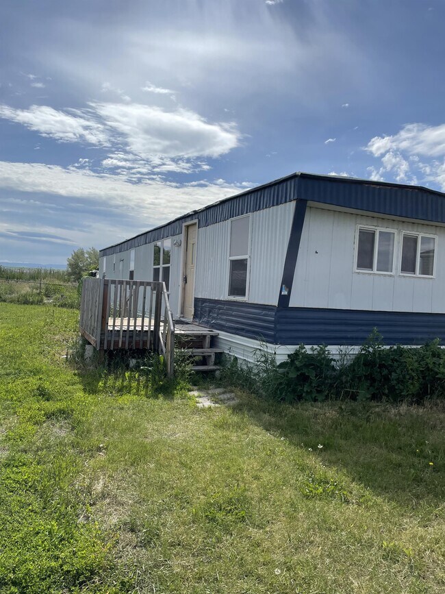 Building Photo - 7504 S 2000 W