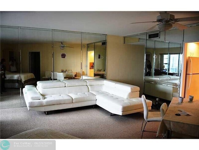 Foto del edificio - 3700 Galt Ocean Dr