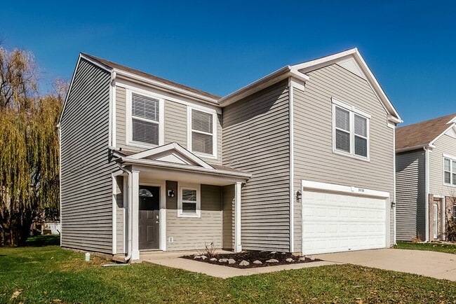 Building Photo - 8036 States Bend Dr