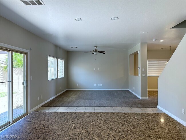 Building Photo - 8111 Mosaic Sunrise Ln