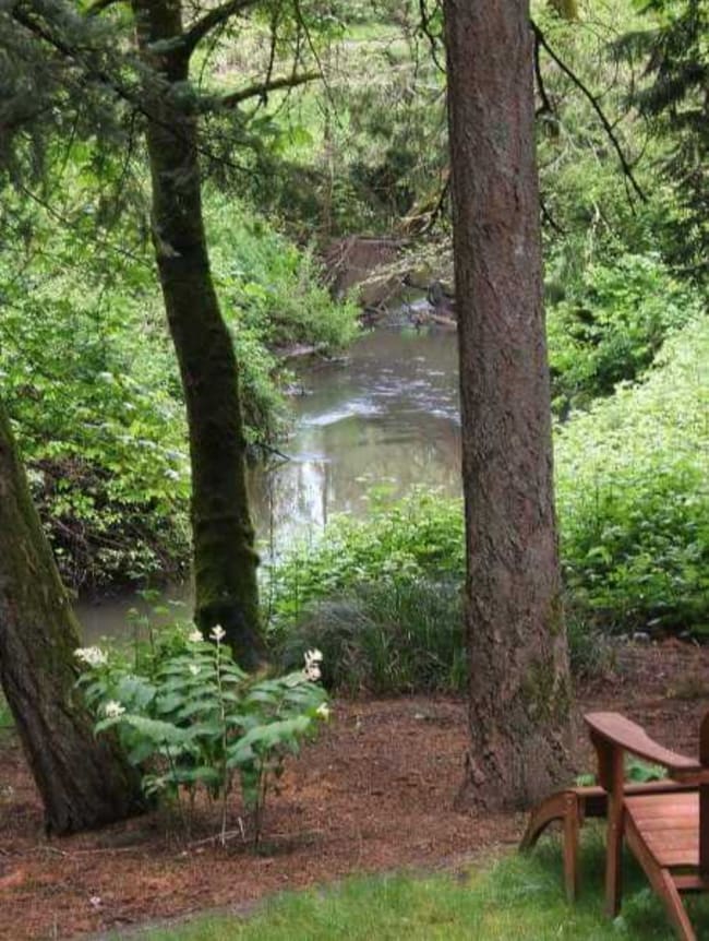 Foto del edificio - 2050 SW Pheasant Dr