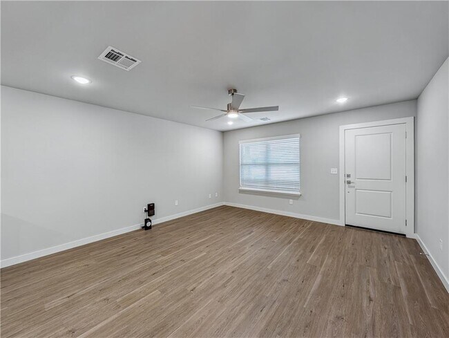 Foto del edificio - 6405 NW Kathleen St