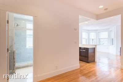 Building Photo - 51 Queensberry St