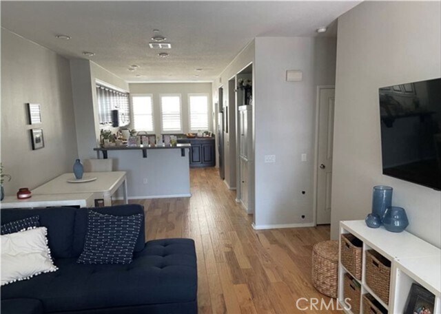 Foto del edificio - 905 N Bouquet Ct