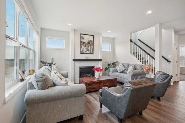 Building Photo - 415 Tawny Elm Pkwy
