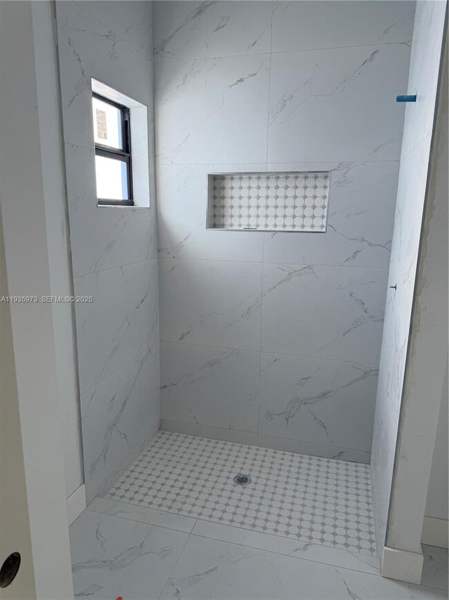 Building Photo - 68 Organ St