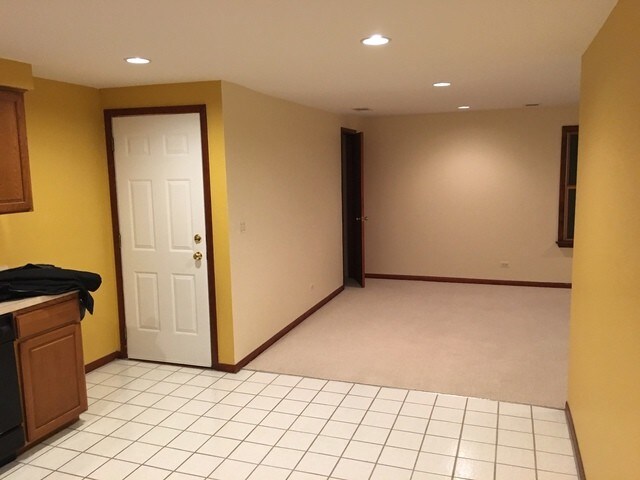 Building Photo - 2327 N 74th Ave