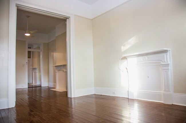 Foto del edificio - 3625 Banks St
