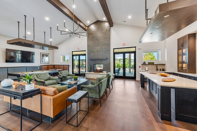 Building Photo - The Residences at The Quarry