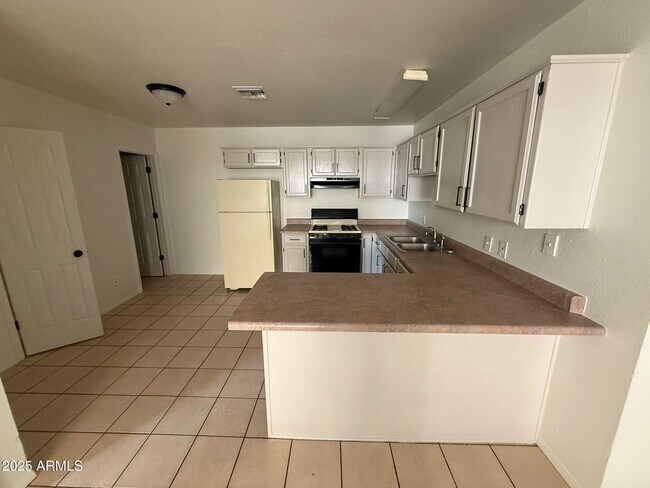 Foto del edificio - 712 E 17th St