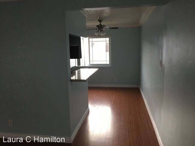 Building Photo - 1417 E 3rd St