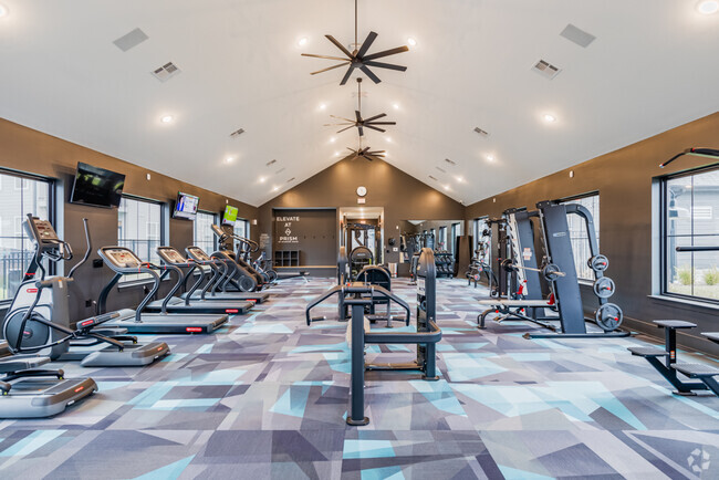 Gimnasio - Prism at Diamond Ridge Luxury Apartment Homes