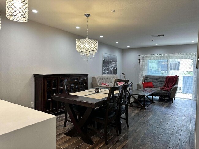 Building Photo - 3142 Lighthouse Ridge Ln