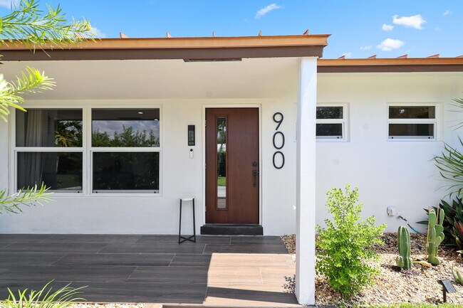 Foto del edificio - 900 NW 5th Ave