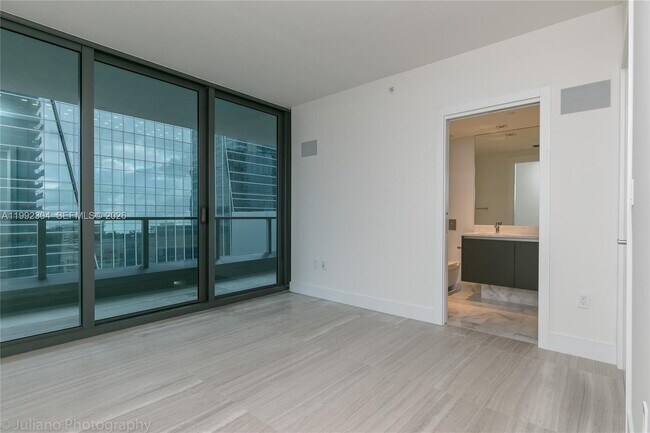 Foto del edificio - 1451 Brickell Ave