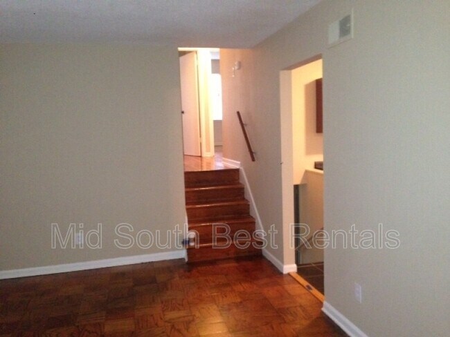 Foto del edificio - 4206 Warbonnet St