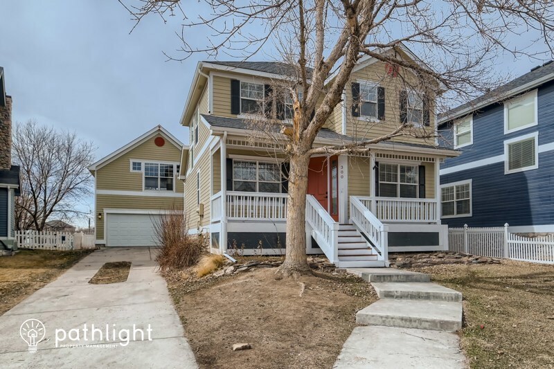 Primary Photo - 300 Fieldstone Dr