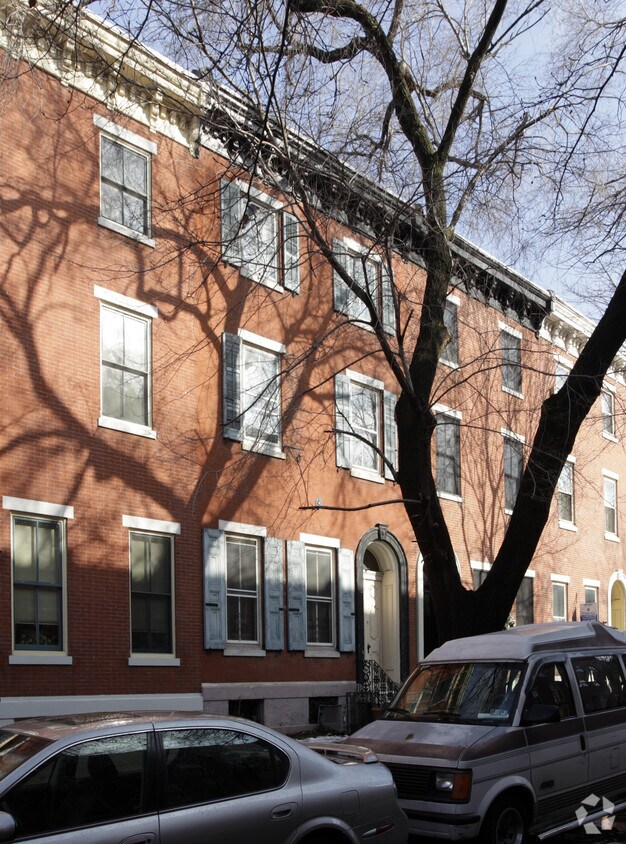 Building Photo - 1923 Mt Vernon St