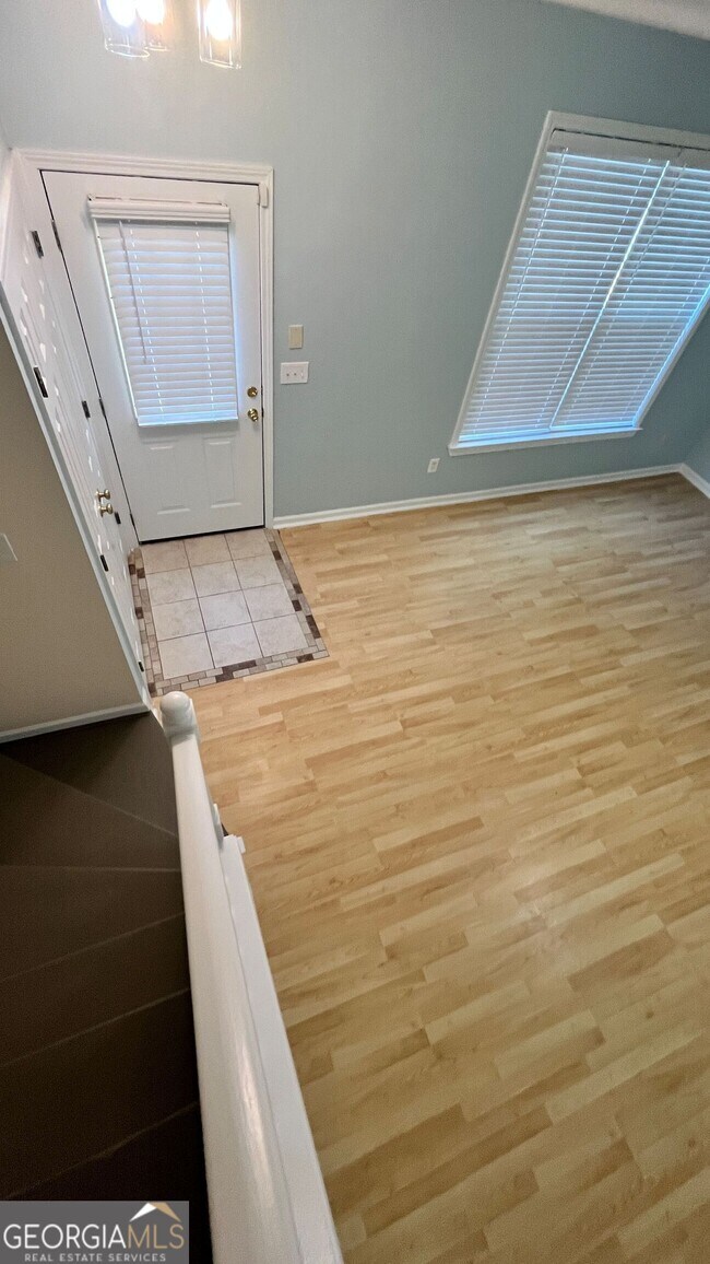 Foto del edificio - 4645 Valais Ct