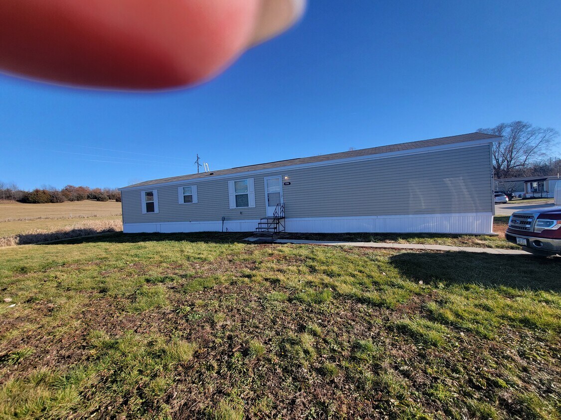 Primary Photo - 1794 Green Valley Dr