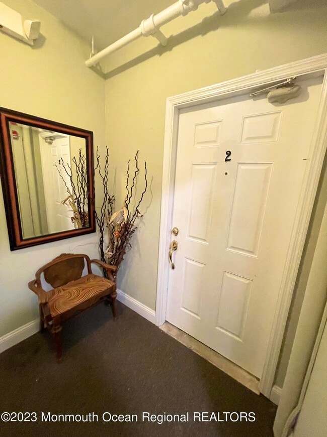 Foto del edificio - 616 Mattison Ave