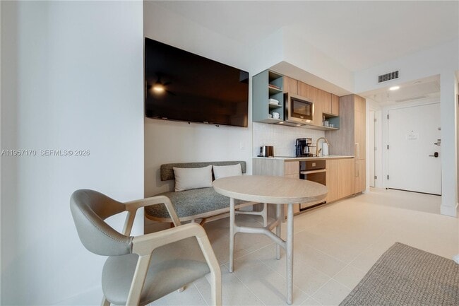 Foto del edificio - 159 NE 6th St