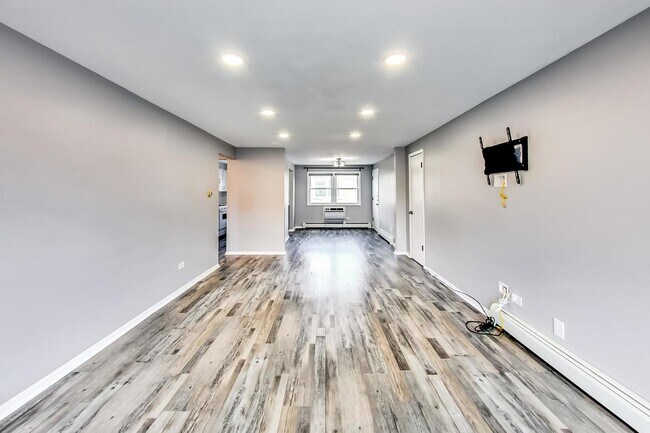 Foto del edificio - 6563 N Harlem Ave