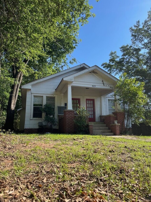 Primary Photo - 403/405 W Georgia Ave