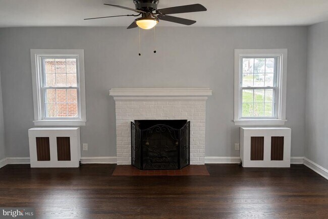 Foto del edificio - 203 Commonwealth Ave