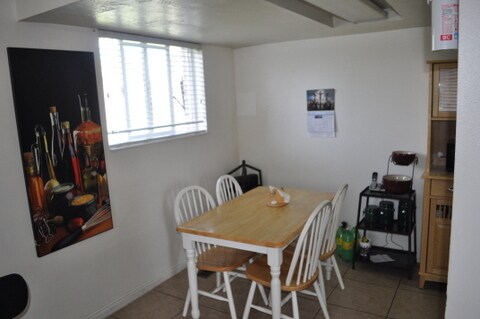 Foto del edificio - 221 W 8480 S