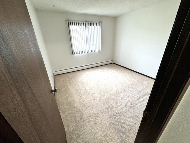 1 Bd- Bedroom - Fairway Woods Apartments