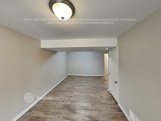 Foto del edificio - 17525 E Union Dr